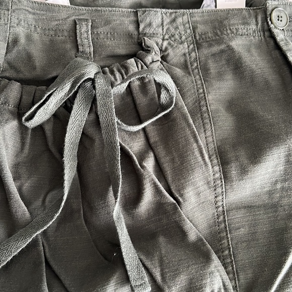 Anthropologie cropped cargo pants - Picture 6 of 6